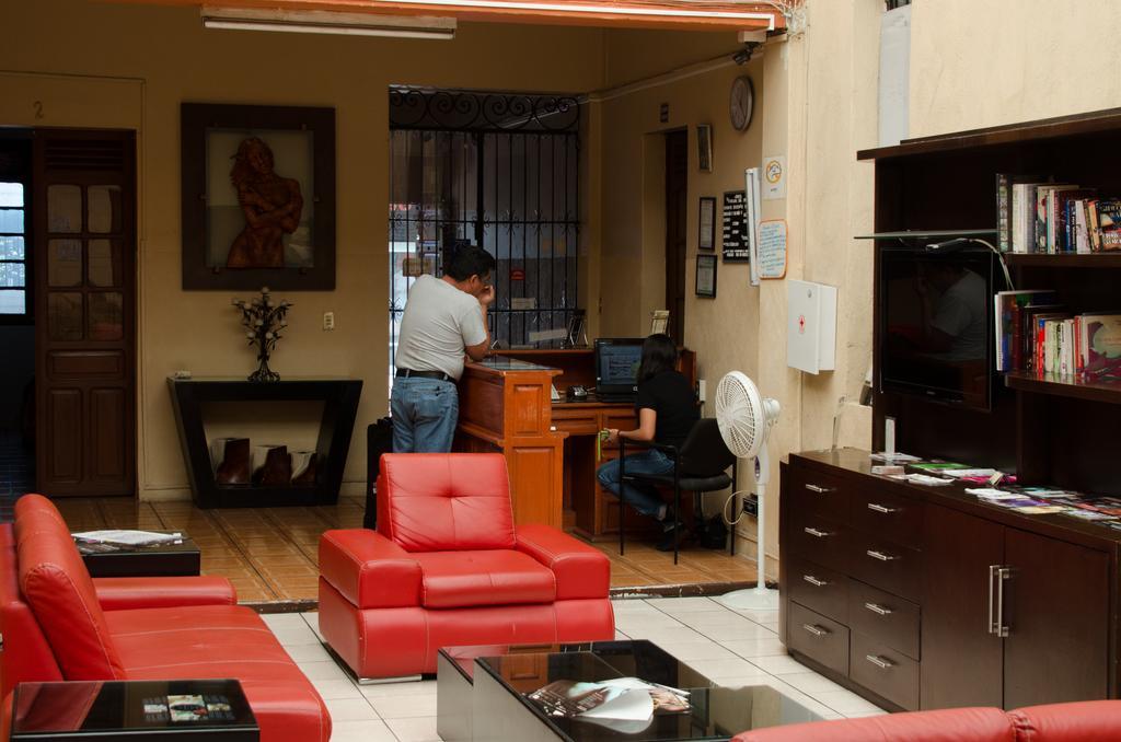 Hotel Posada San Pablo Guadalajara Buitenkant foto