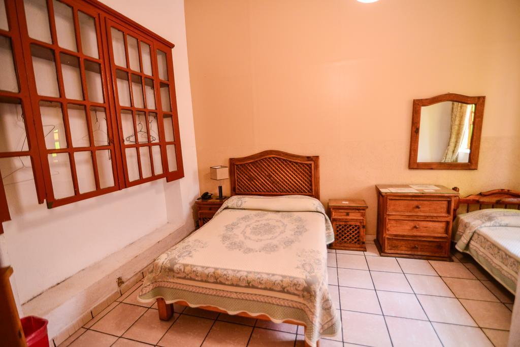 Hotel Posada San Pablo Guadalajara Buitenkant foto